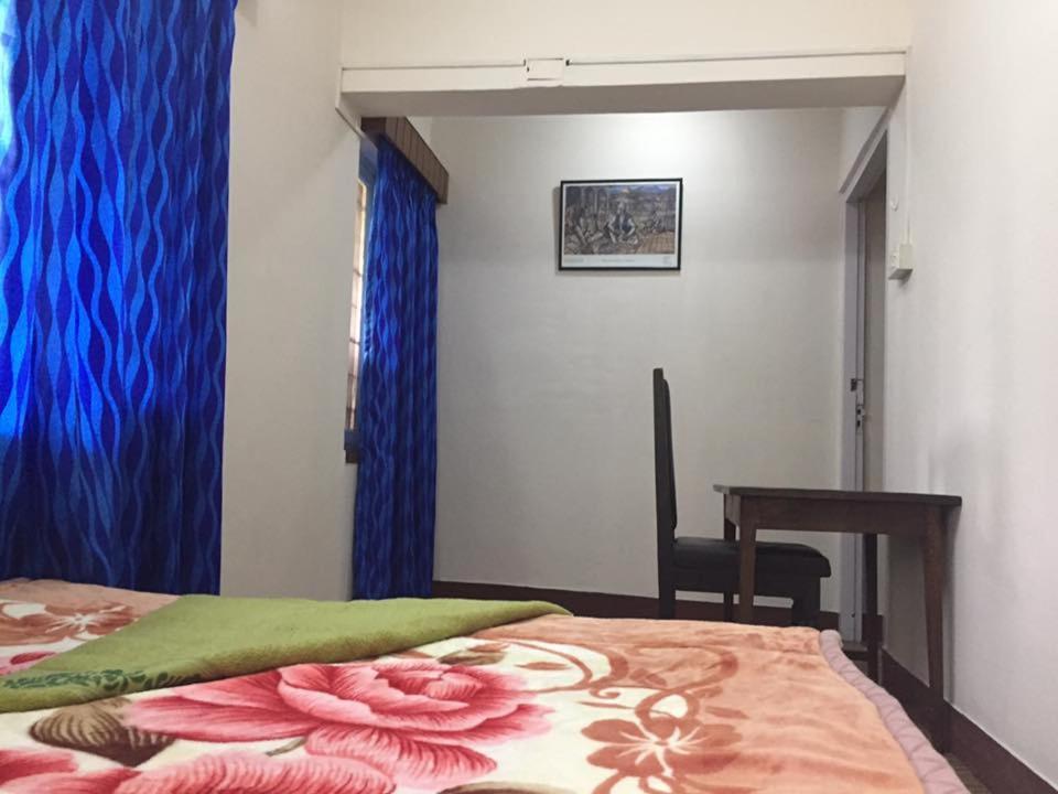 Kathmandu Home Stay & Hostel Buitenkant foto
