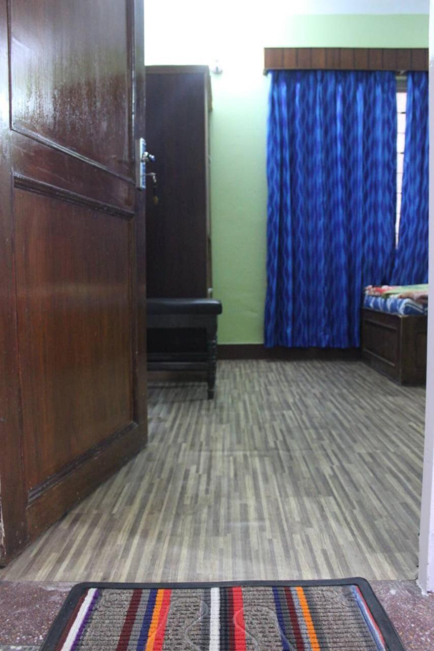 Kathmandu Home Stay & Hostel Buitenkant foto