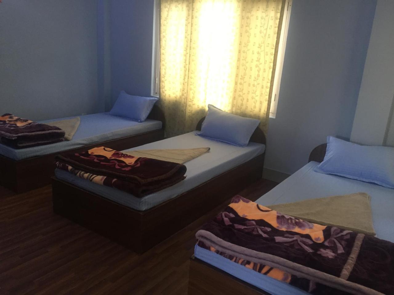 Kathmandu Home Stay & Hostel Buitenkant foto