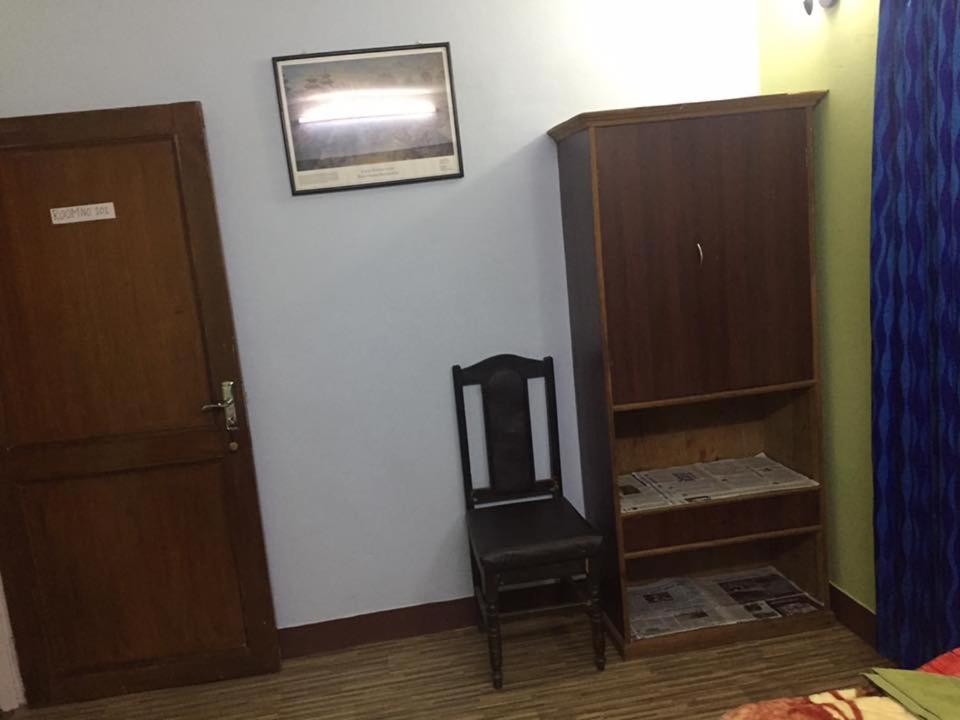 Kathmandu Home Stay & Hostel Buitenkant foto